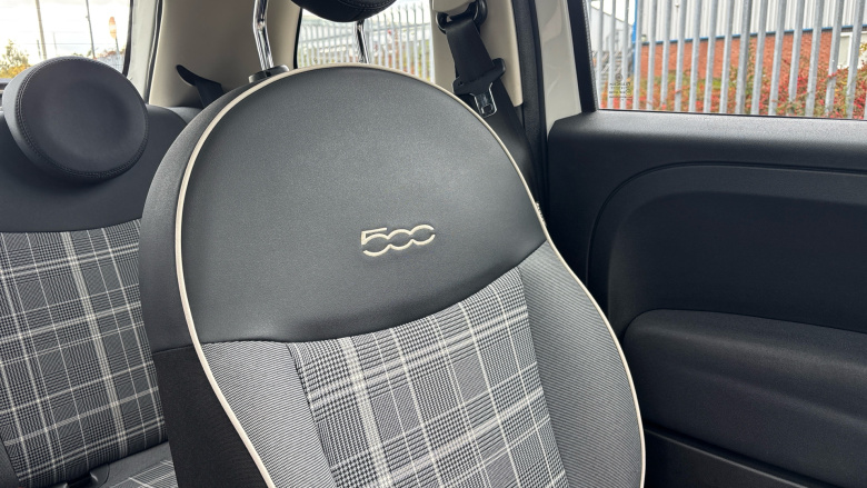 Fiat 500 1.2 Lounge 3dr Petrol Hatchback